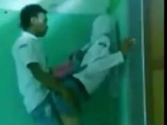 Teman wanita panas berkongsi zakar hitam cerita lucah hisap tetek yang besar