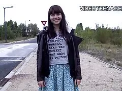Posh video tunjuk tetek Dream-MILF Mercedes membenarkan 2 Moron MFM dia! :O